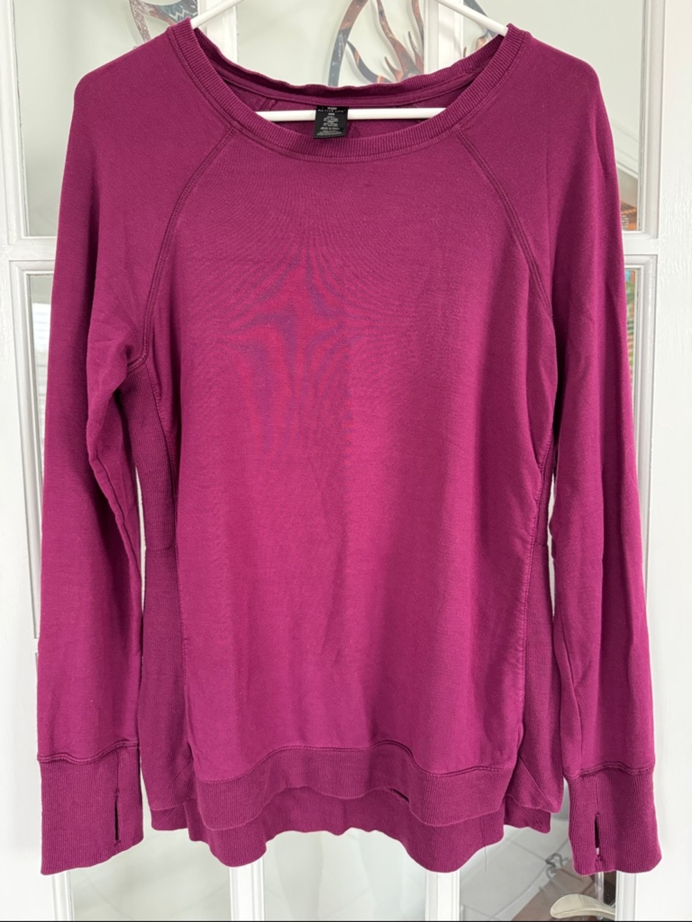 5/$20 Active Life size SM lightweight sweatshirt in plum w/side vents